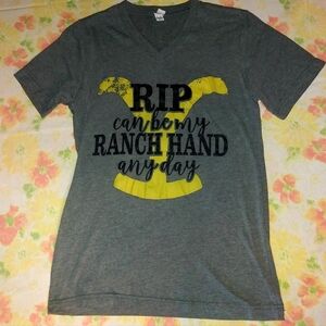 Yellowstone Women's Black Rip T-Shirt